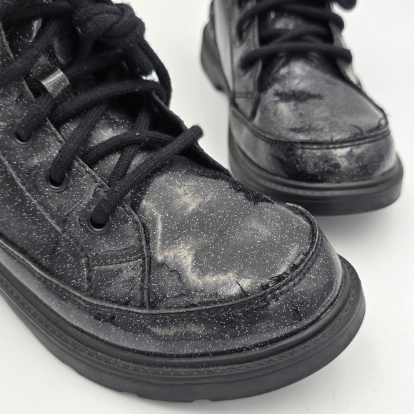 UGG Girls' Ashton Glitter Booties - Big Kids 4, Glitter Black - Picture 2 of 16